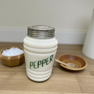 Vintage 1930s Hazel Atlas Milk Glass Green Lettering Beehive Range Pepper Shaker